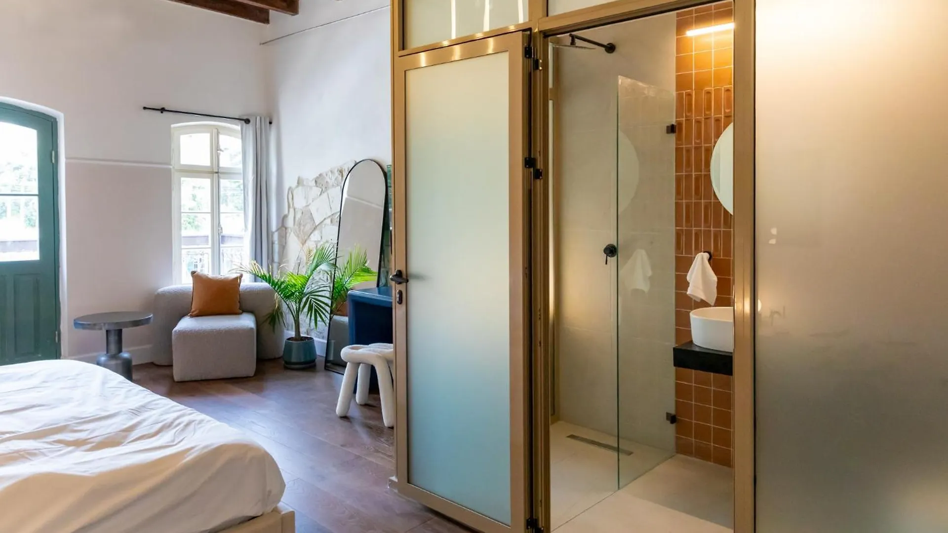 חיפה Mila - Boutique Hotel 0*,